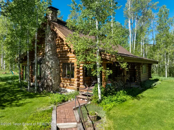 9952 Little Pine Lane, Victor, ID 83455