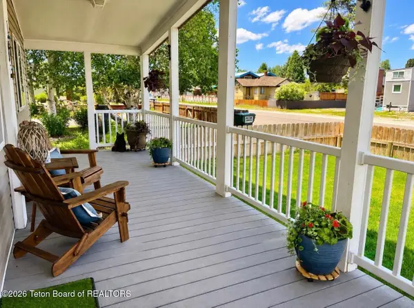 146 E A Street, Pinedale, WY 82941