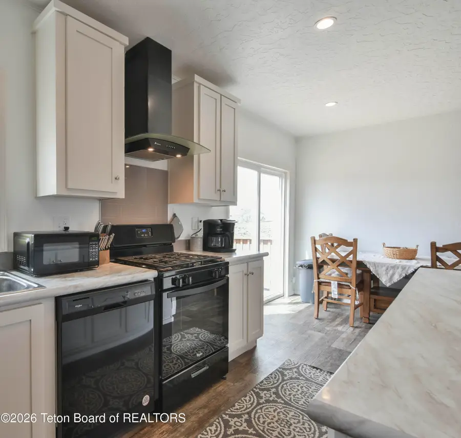38 Osage Trail, Boulder, WY 82923 - #2