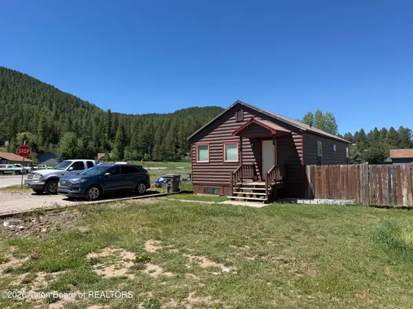 264 Sawmill Road, Alpine, WY 83128