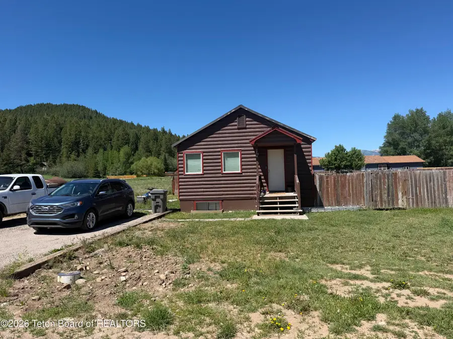 264 Sawmill Road, Alpine, WY 83128 - #2