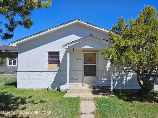 231 N Fremont Avenue, Pinedale, WY 82941