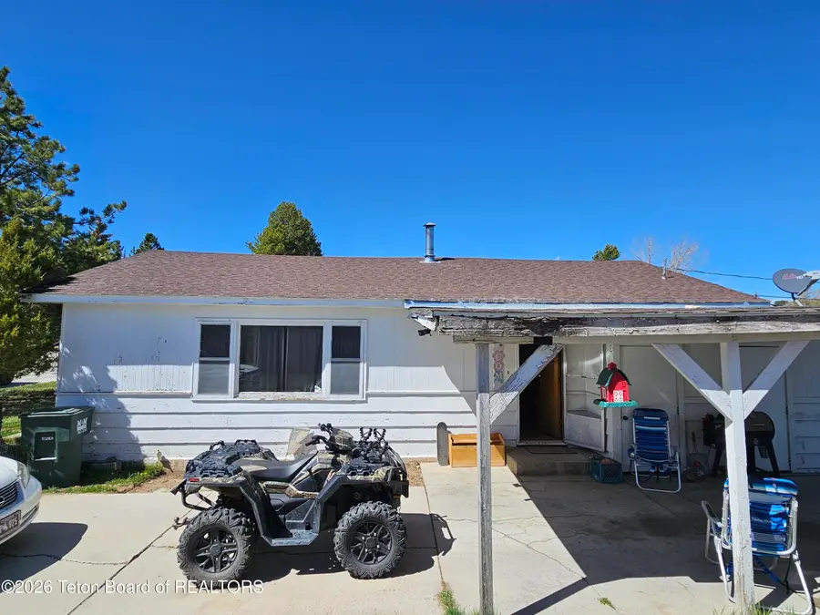 231 N Fremont Avenue, Pinedale, WY 82941 - #3