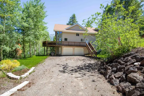 166 Stoor Drive, Alpine, WY 83128