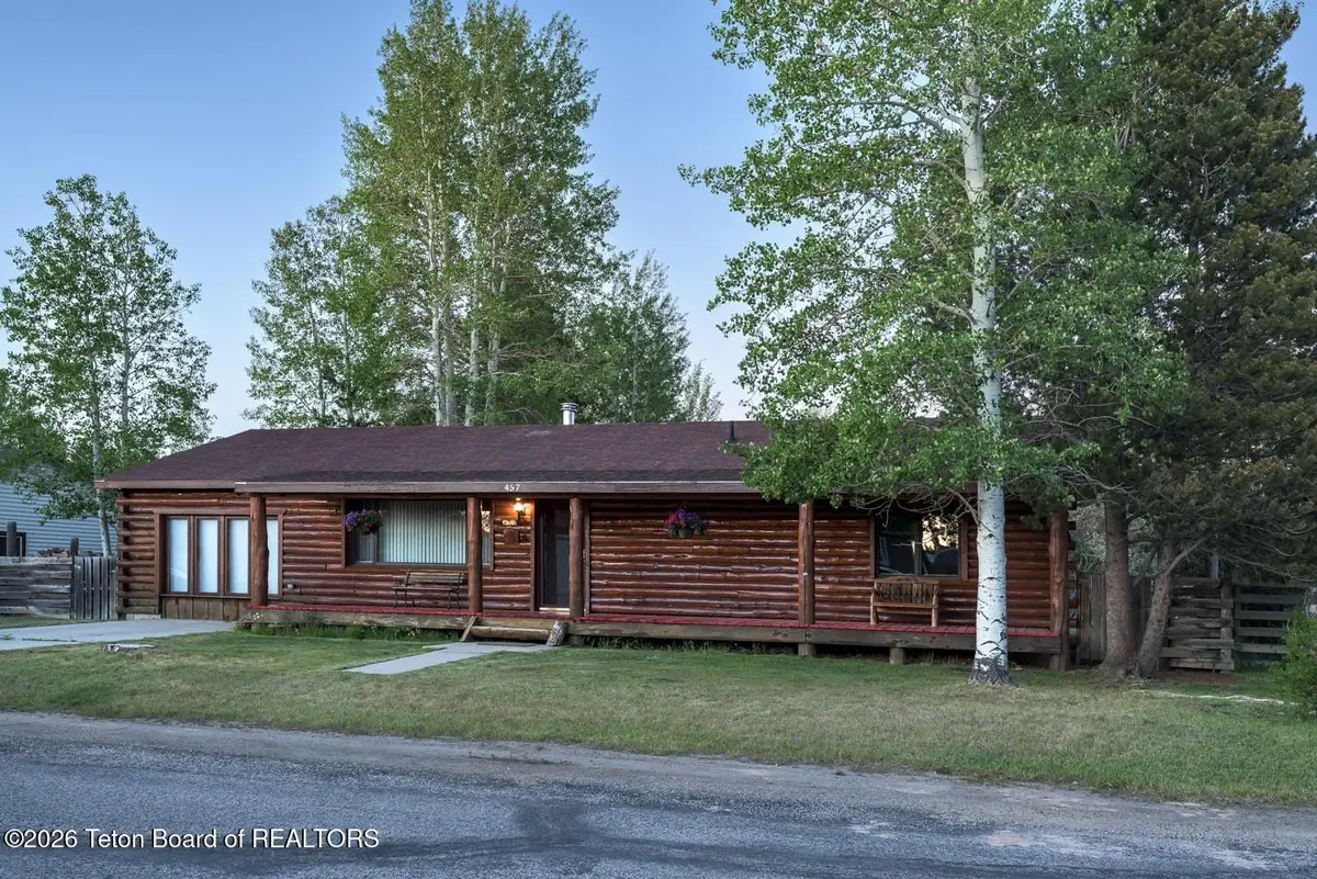 457 S Lincoln Avenue, Pinedale, WY 82941 - #1