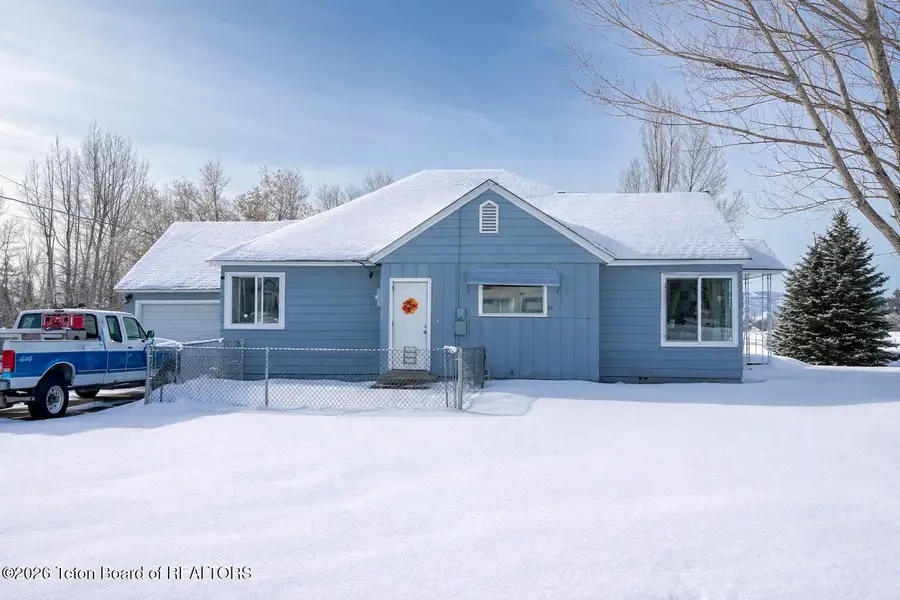 292 E 4th Avenue, Afton, WY 83110 - #3