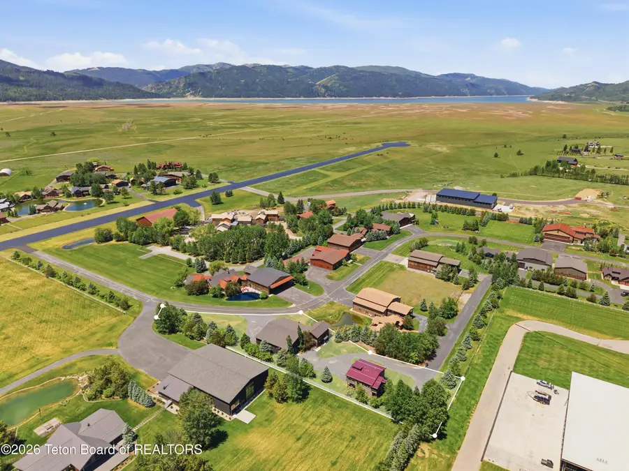 186 E Reserve Drive, Alpine, WY 83128 - #2