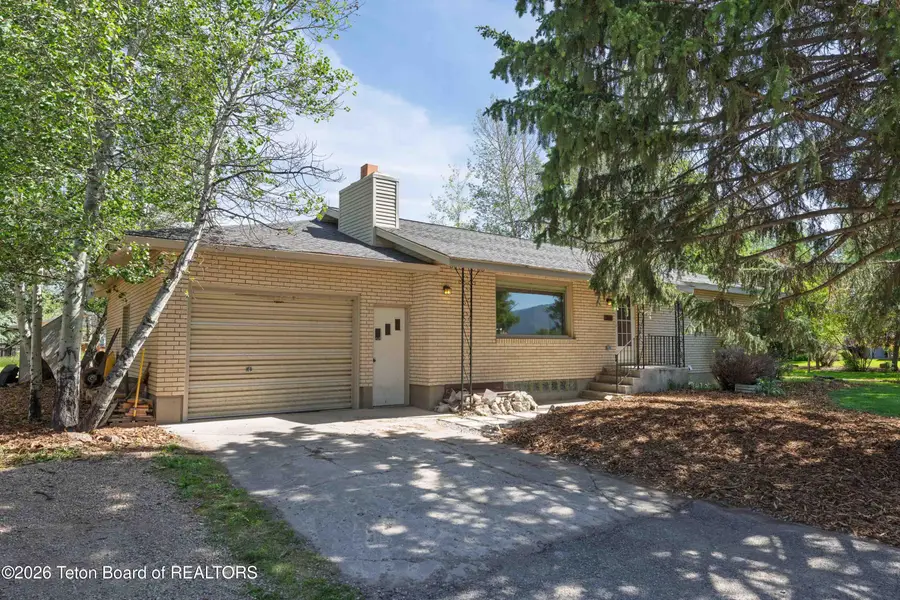 267 E Fremont Avenue, Driggs, ID 83422 - #2