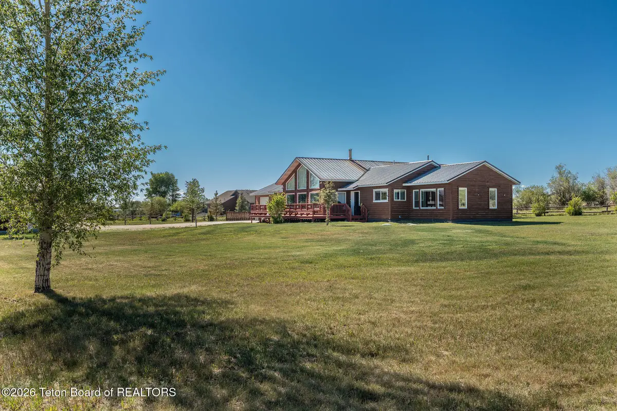 40 N James Lane, Pinedale, WY 82941 - #1