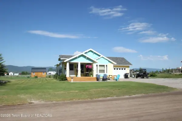 89 W West Street, Star Valley Ranch, WY 83127