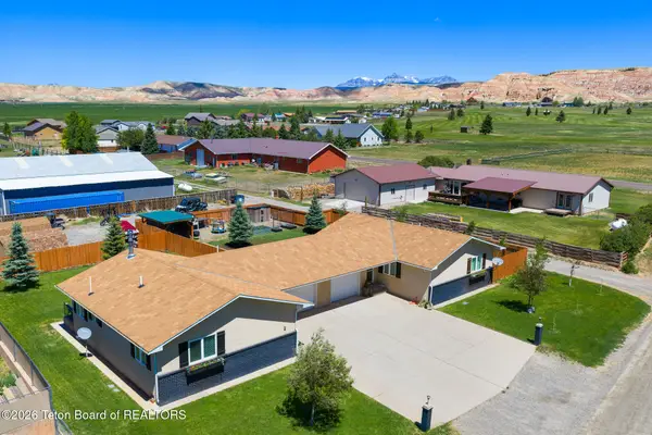 100 & 102 Taylor Creek Road, Dubois, WY 82513