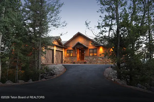 166 Aspen Ridge Trail, Alpine, WY 83128