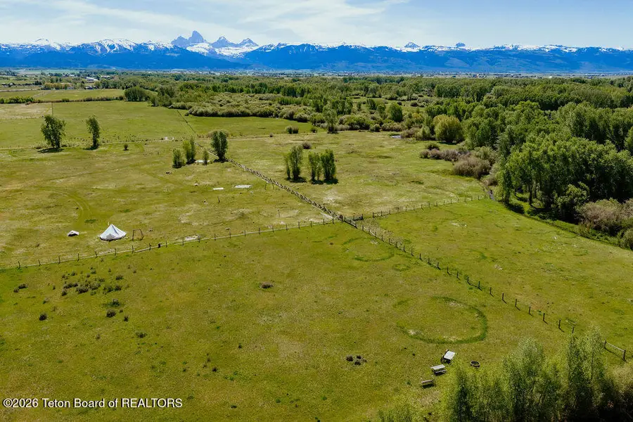 563 N 3000 W, Tetonia, ID 83452 - #2