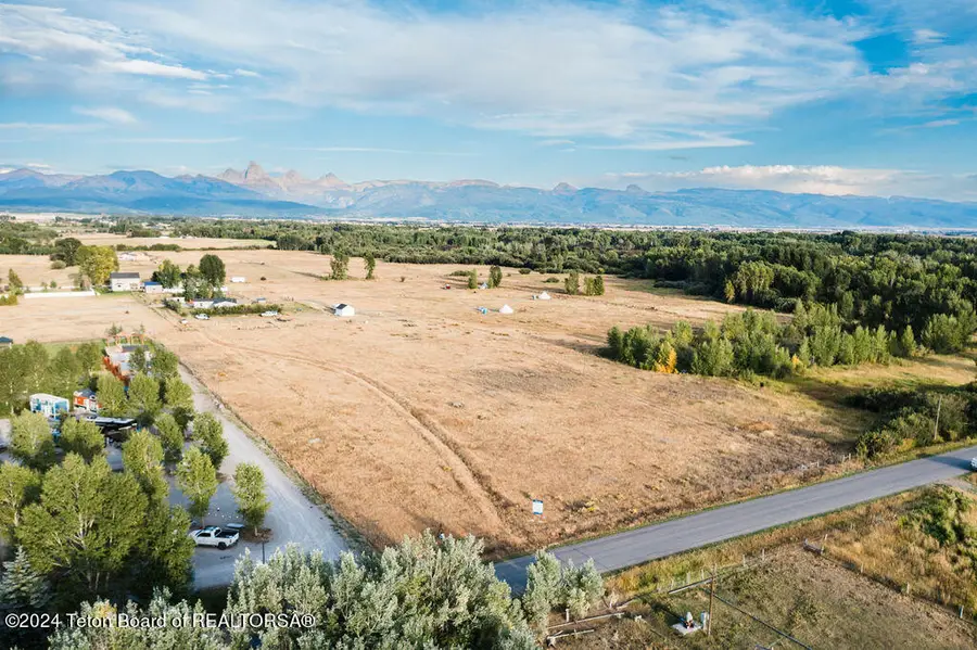 563 N 3000 W, Tetonia, ID 83452 - #3