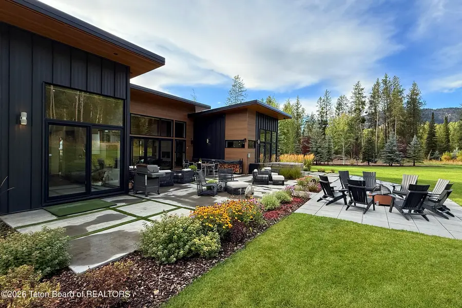 206 Windsong Way, Alpine, WY 83128 - #2