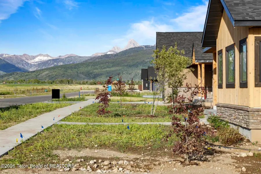 1015 Iroquois Avenue, Driggs, ID 83422 - #2