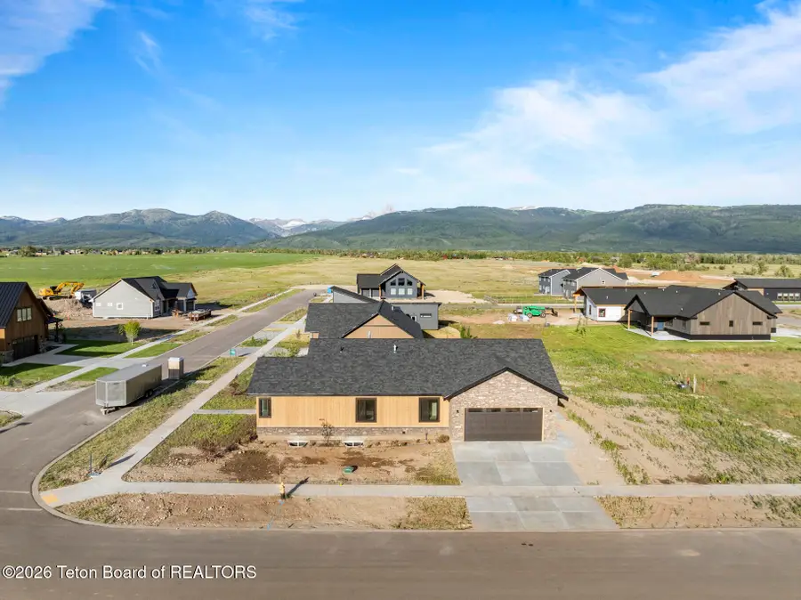 1015 Iroquois Avenue, Driggs, ID 83422 - #3