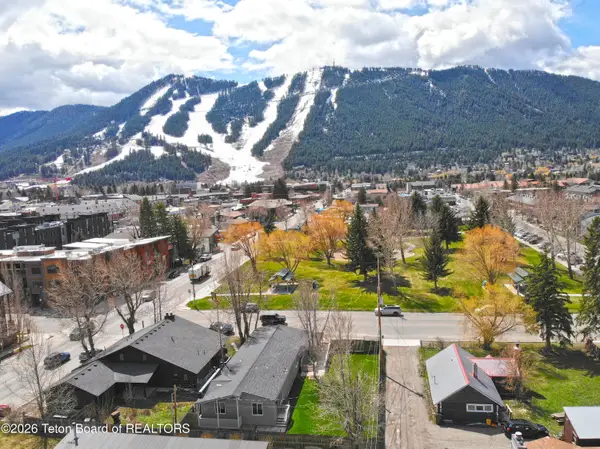 245 W Gill Avenue, Jackson, WY 83001