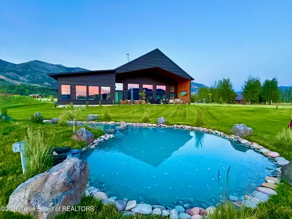 423 Palisades Drive, Alpine, WY 83128