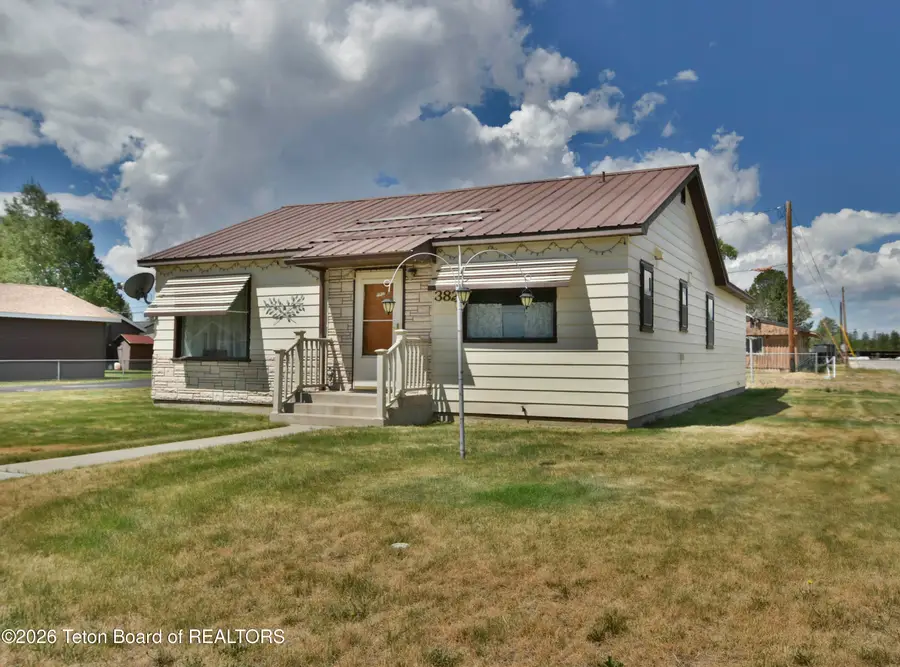382 N Maybell Avenue, Pinedale, WY 82941 - #2
