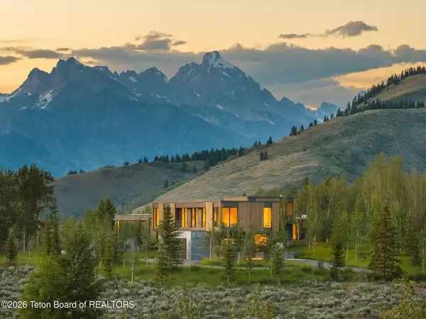 2005 W Bannock Road, Jackson, WY 83001