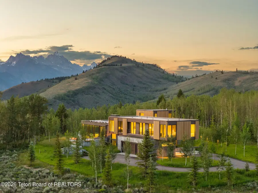 2005 W Bannock Road, Jackson, WY 83001 - #2