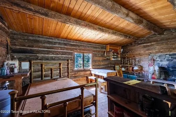 5 Sylvan Lane, Pinedale, WY 82941