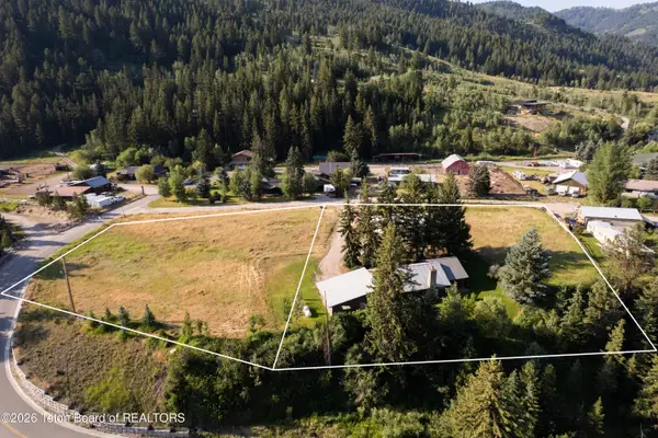 1805 E River Drive, Jackson, WY 83001