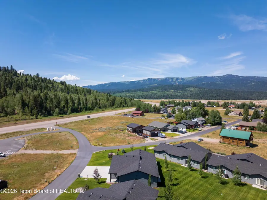 275 River View Circle #1, Alpine, WY 83128 - #2