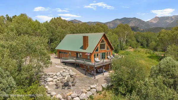 188 Hawthorne Dr, Alpine, WY 83128