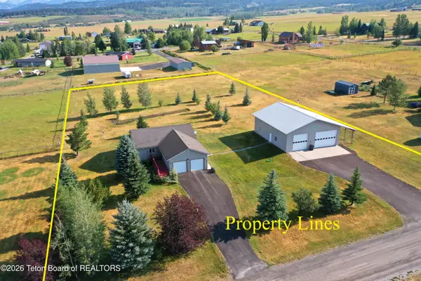 102 Buckskin Way, Etna, WY 83118