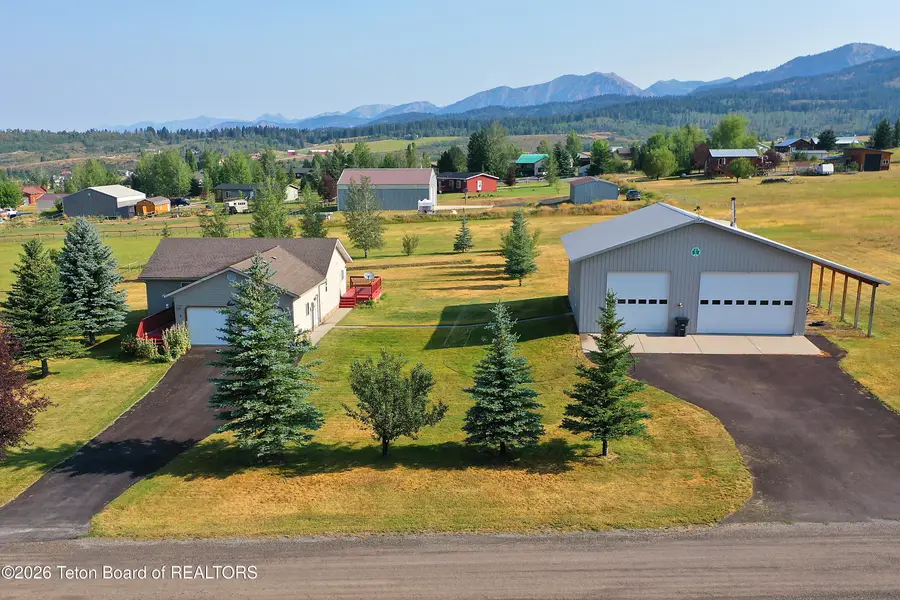 102 Buckskin Way, Etna, WY 83118 - #3
