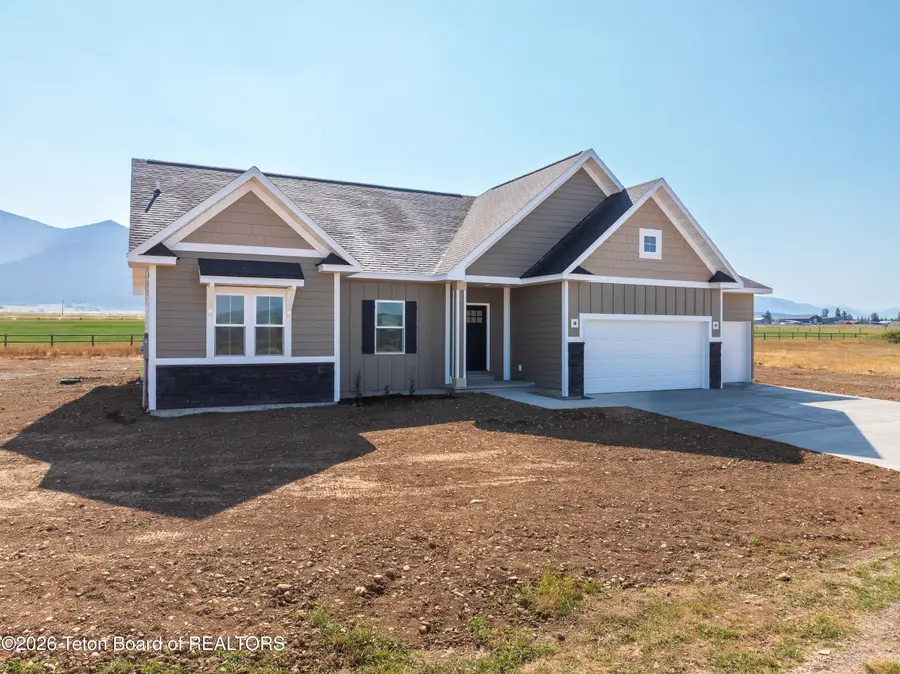 424 Caribou Peak Loop, Etna, WY 83118 - #2
