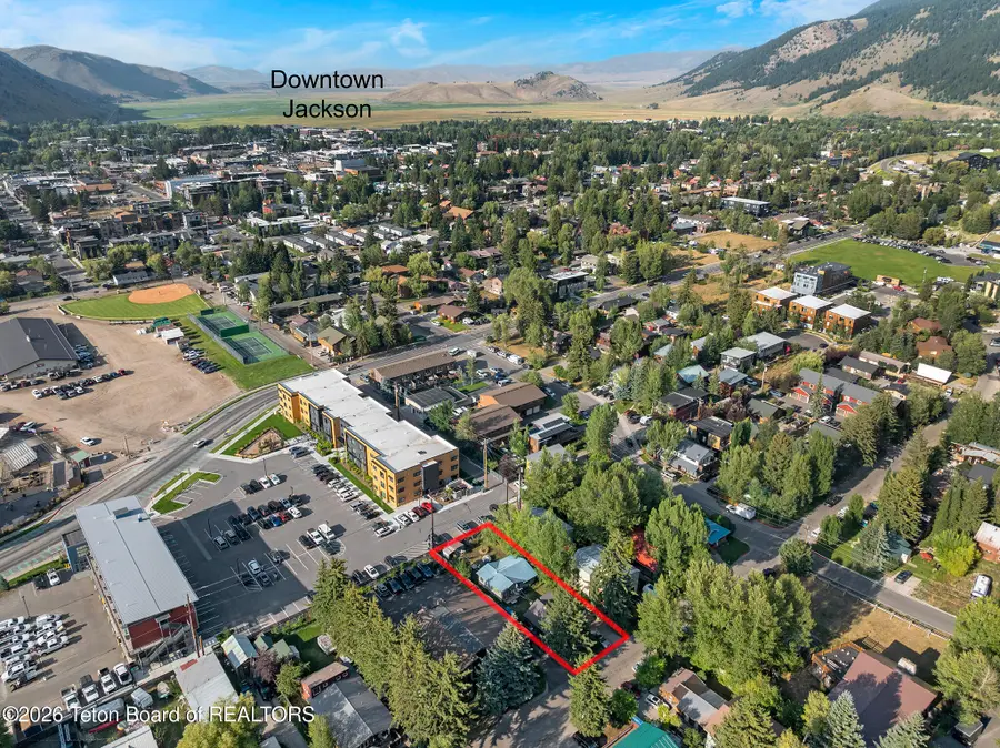235-237 Aspen Drive, Jackson, WY 83001 - #2