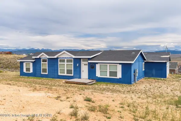 13 Cheyenne Trail, Pinedale, WY 82941