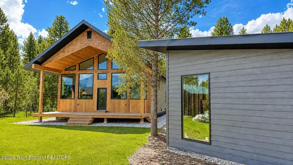 347 Alpine Meadow Loop, Alpine, WY 83128