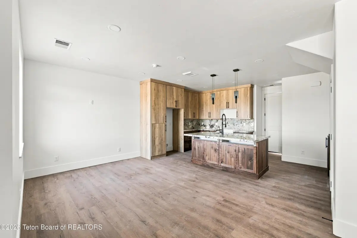 287 S Agate Avenue #E2, Victor, ID 83455 - #1