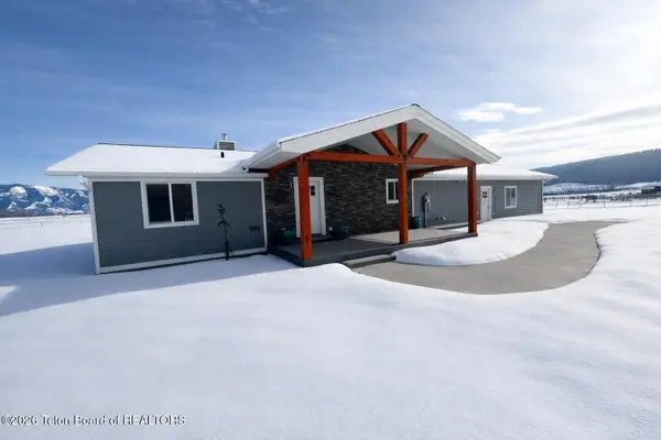 963 Stump Creek, Auburn, WY 83111