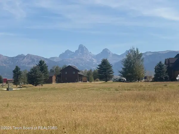 2453 Daydream Drive, Tetonia, ID 83452