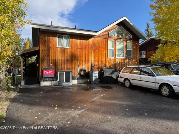 560 E Kelly Avenue #APT A, Jackson, WY 83001