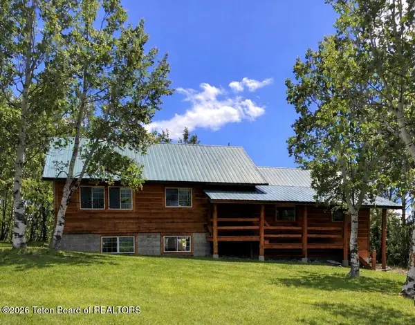 50 Cheyenne Circle, Star Valley Ranch, WY 83127
