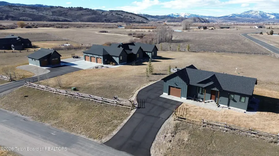 484 Pheasant Tail, Thayne, WY 83127 - #2