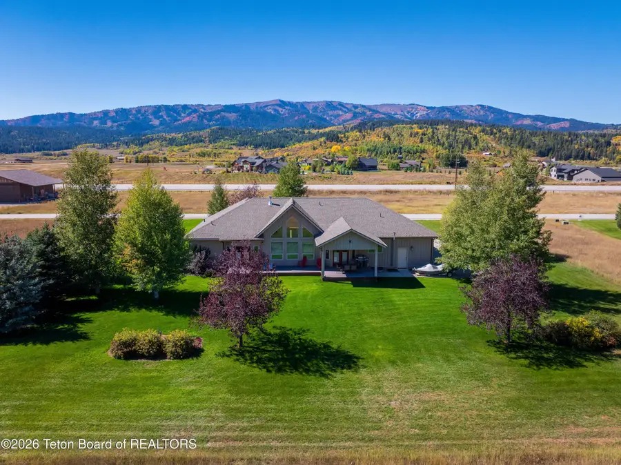 122 Badger Road, Alpine, WY 83128 - #3