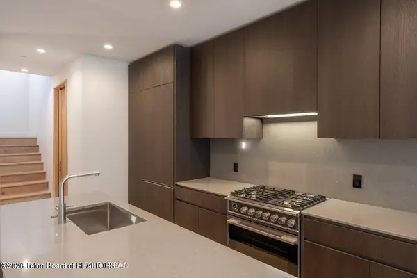 165 N Glenwood Street #24, Jackson, WY 83001