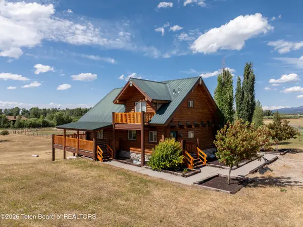 1102 Pine View Lane, Driggs, ID 83422