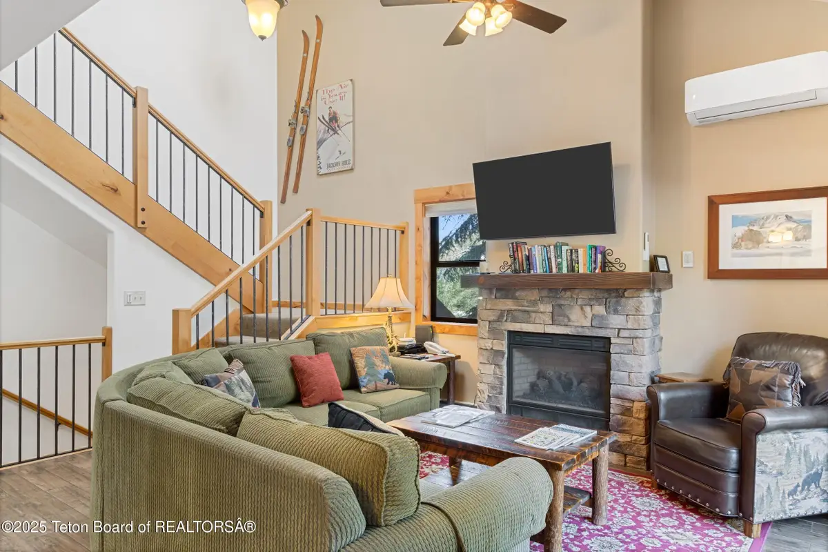 371 Snow King Loop, Jackson, WY 83001 - #1
