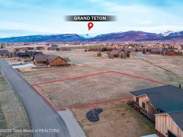 5053 Rowboat Loop, Victor, ID 83455