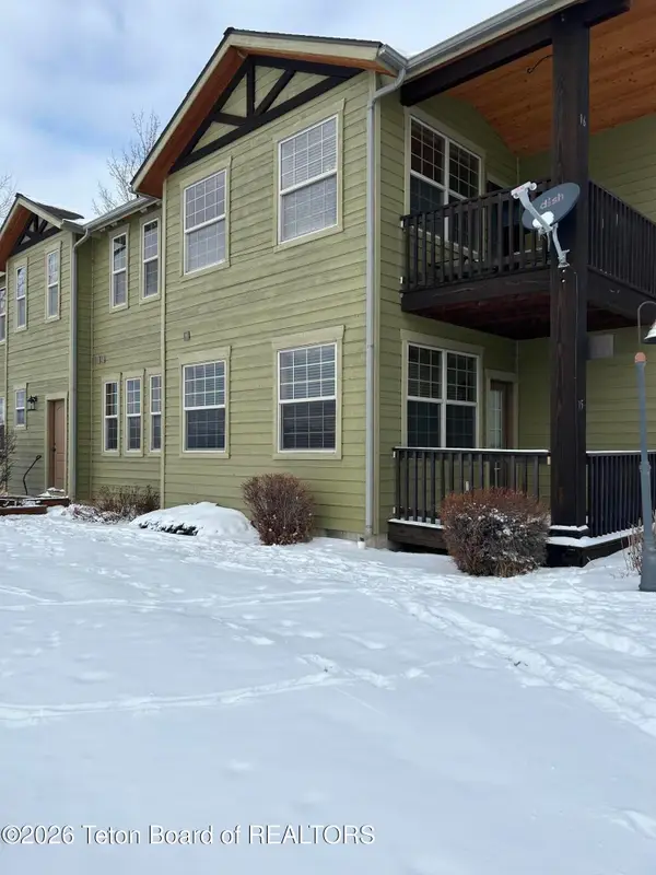 677 Buffalo Junction Loop #15, Driggs, ID 83422