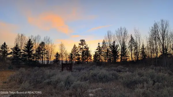 976 Couloir Court, Driggs, ID 83422