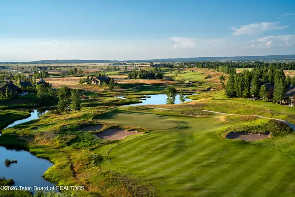 805 Tanager Court, Driggs, ID 83422